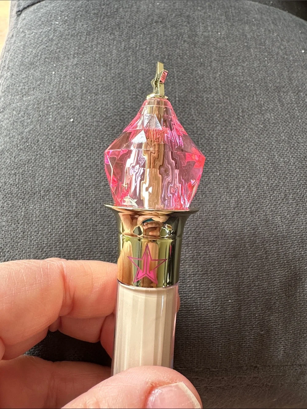 New JEFREE STAR MAGIC STAR CONCEALER